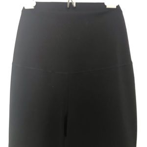 Old Navy Active maternity capri workout leggings